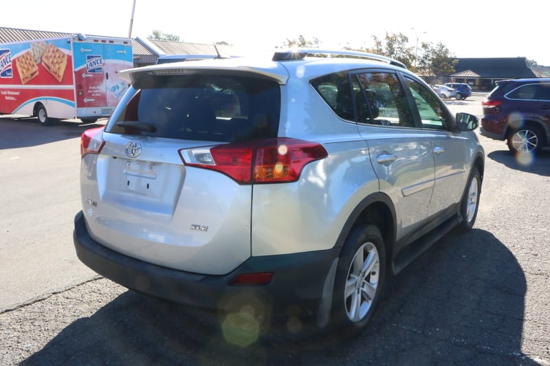 2014 TOYOTA RAV4 XLE - TOY118367