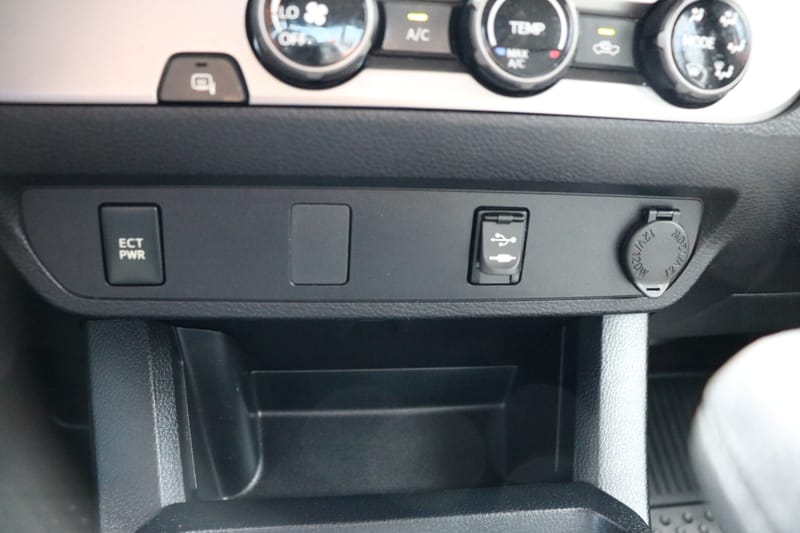 2018 TOYOTA TACOMA SR 4CYL - TOY119648