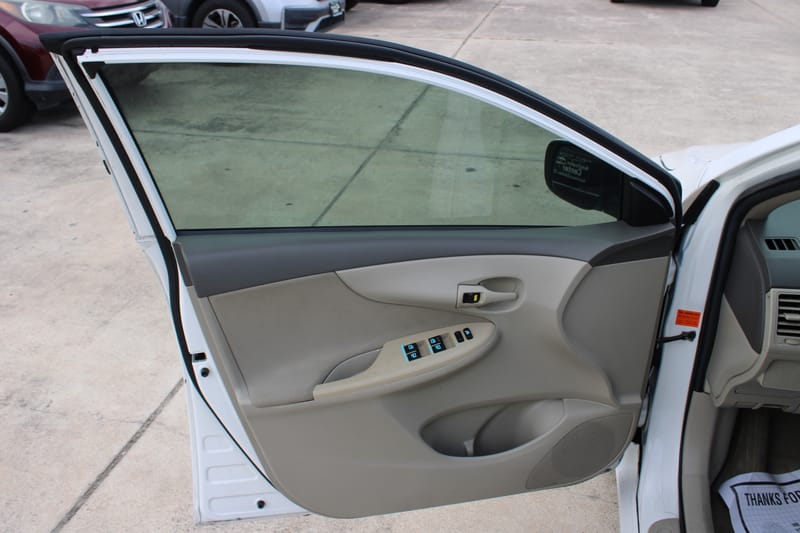 2009 TOYOTA COROLLA - TOY123402C