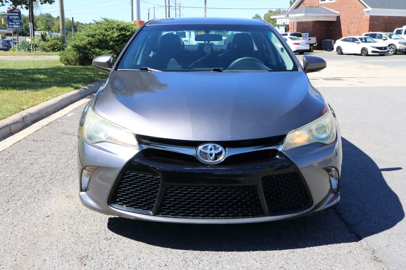 2016 TOYOTA CAMRY SE - TOY123747B