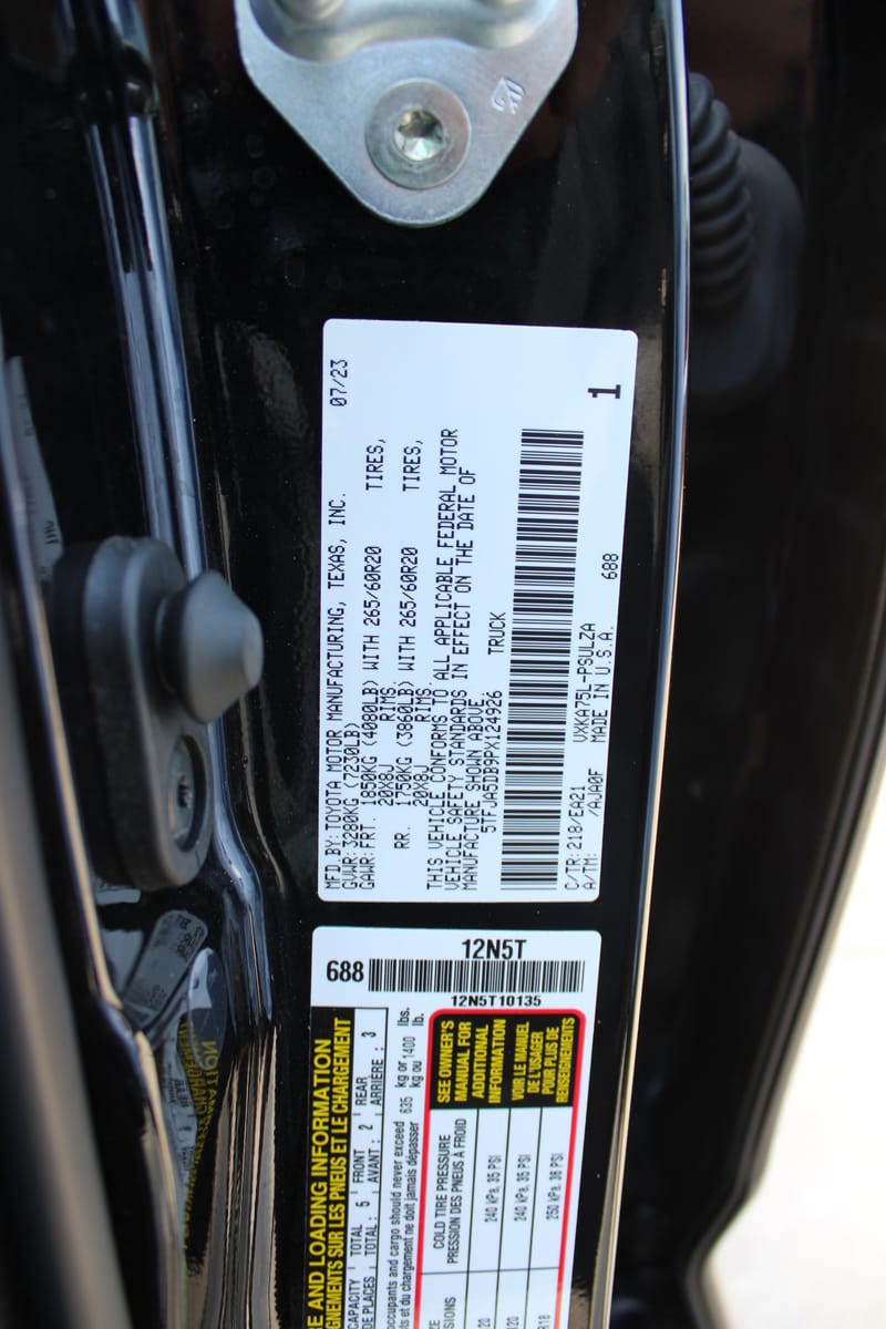 2023 TOYOTA TUNDRA - TOY124926
