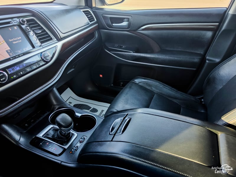 2016 TOYOTA HIGHLANDER LIMITED - TOY126488C