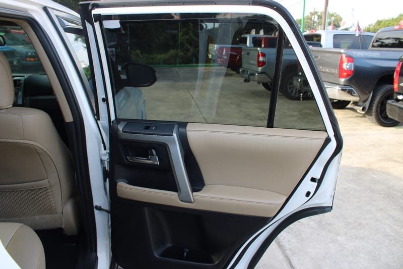 2016 TOYOTA 4RUNNER - TOY127764B