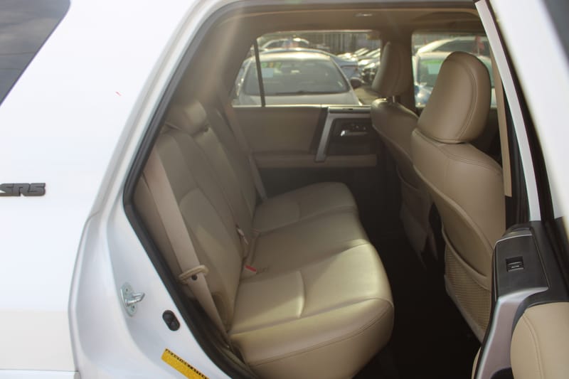 2016 TOYOTA 4RUNNER - TOY127764B