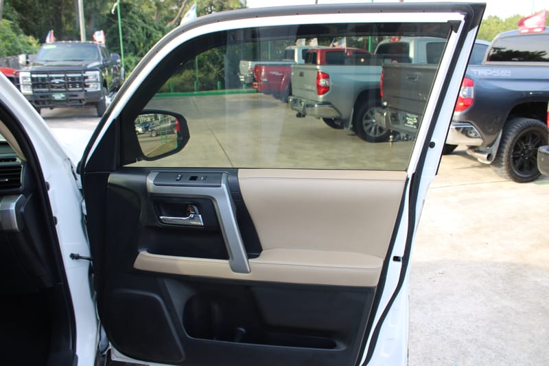 2016 TOYOTA 4RUNNER - TOY127764B