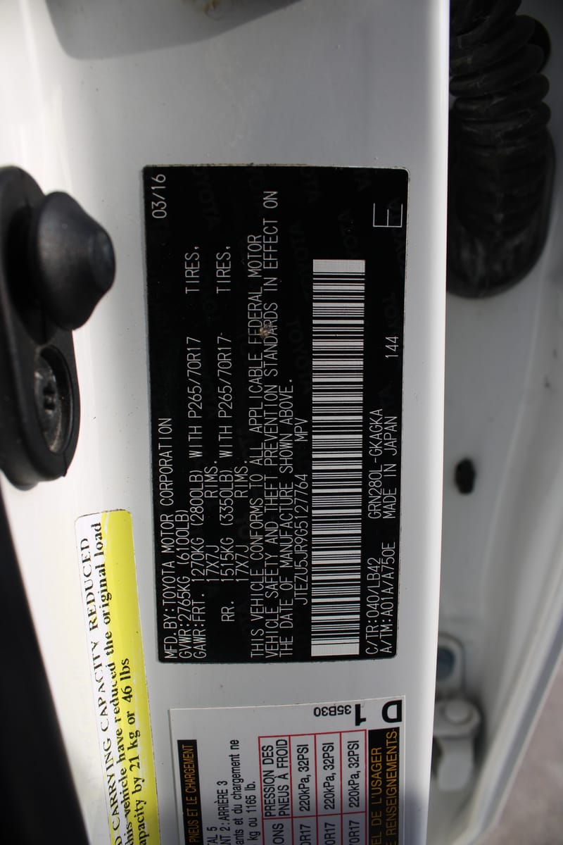 2016 TOYOTA 4RUNNER - TOY127764B