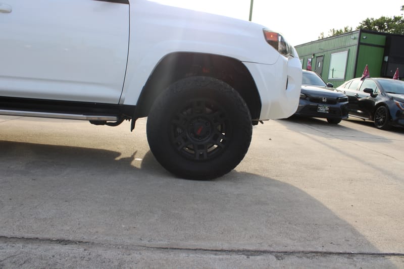 2016 TOYOTA 4RUNNER - TOY127764B