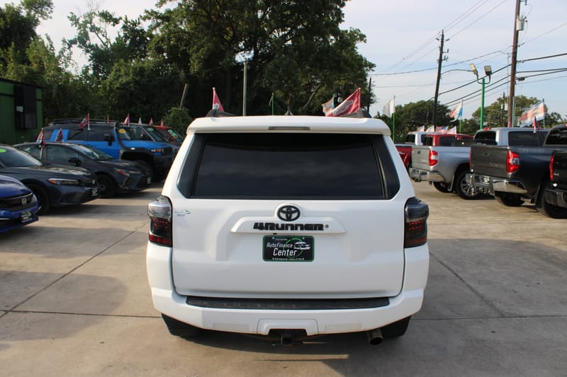 2016 TOYOTA 4RUNNER - TOY127764B