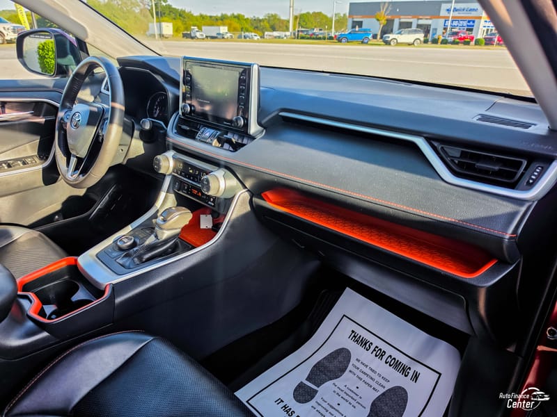 2020 TOYOTA RAV4 ADVT - TOY136293