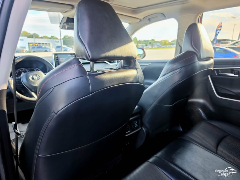 2020 TOYOTA RAV4 ADVT - TOY136293
