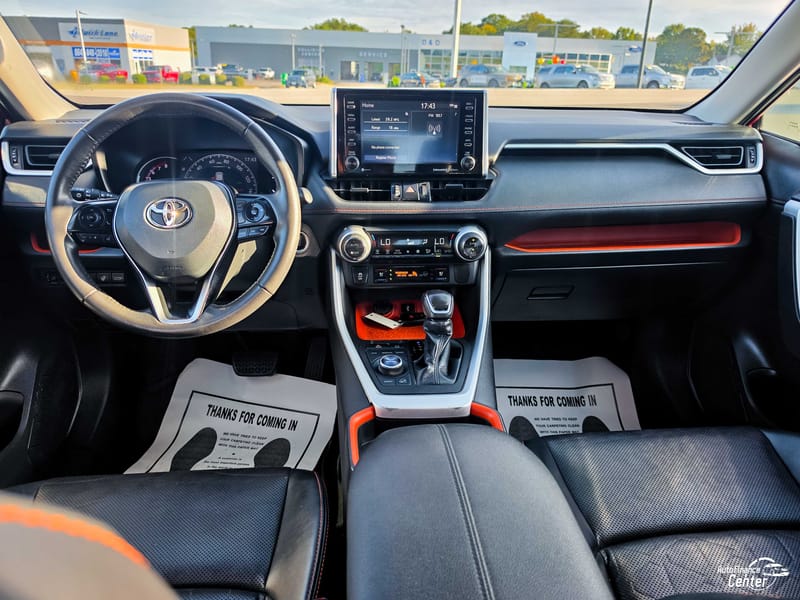 2020 TOYOTA RAV4 ADVT - TOY136293