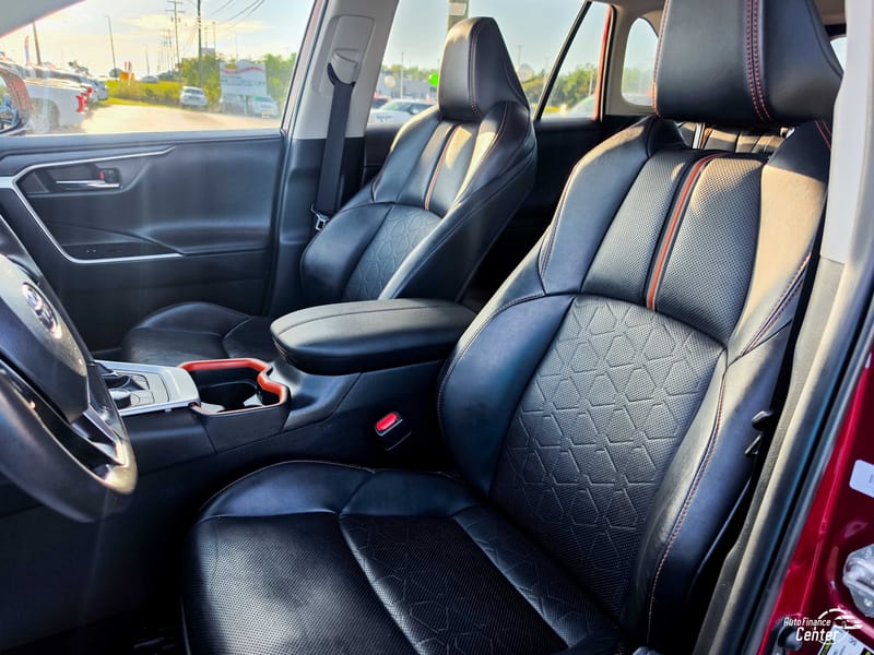 2020 TOYOTA RAV4 ADVT - TOY136293