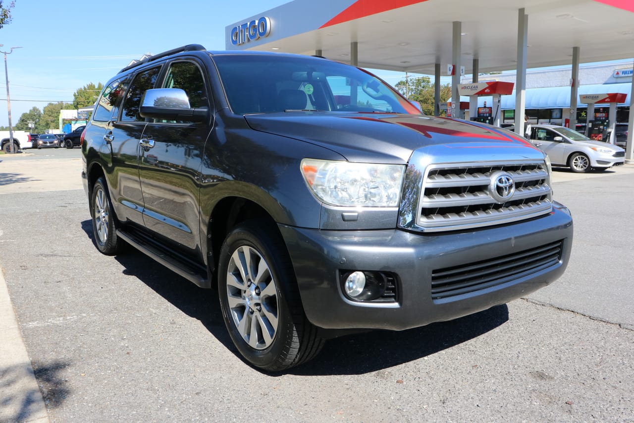 2016 TOYOTA SEQUOIA LIMITED - TOY137900B — photo 1 of 21