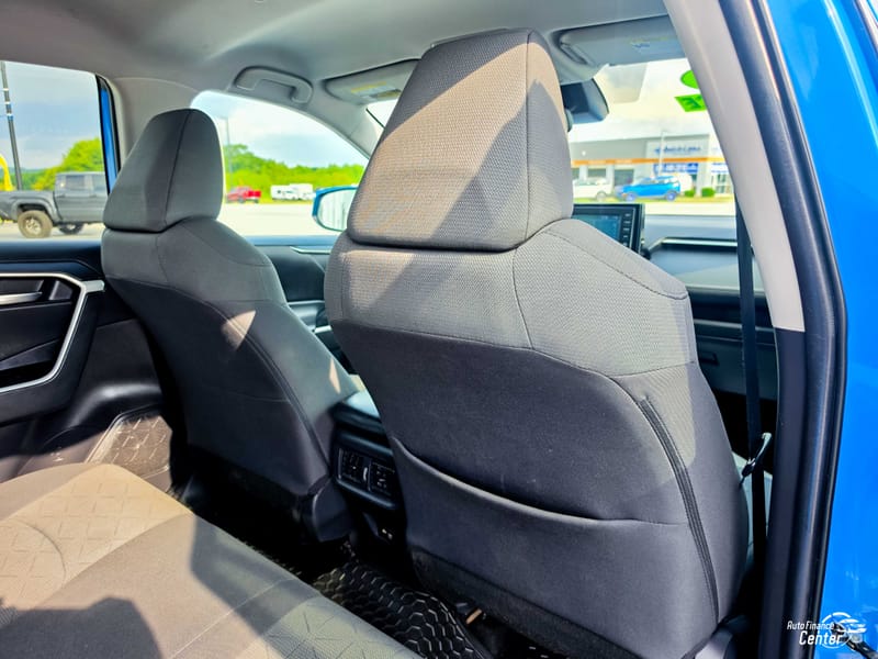 2021 TOYOTA RAV4 XLE - TOY138263