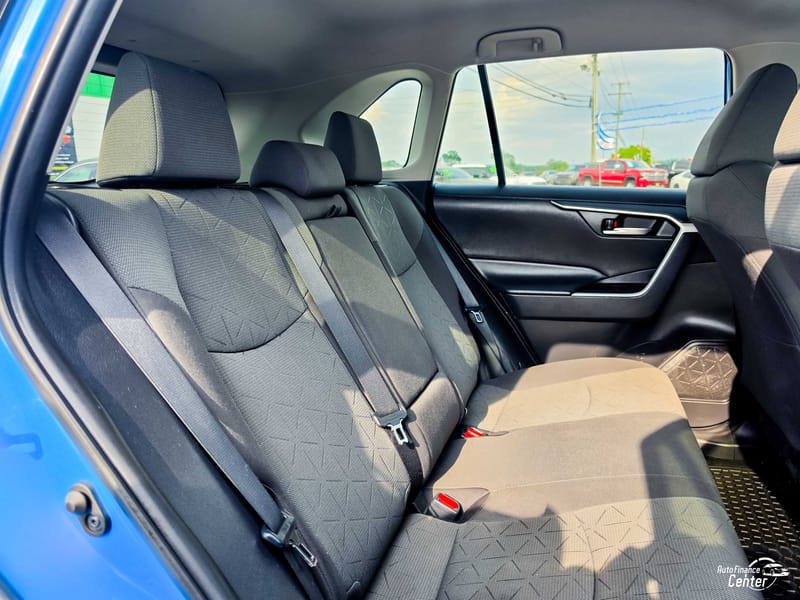 2021 TOYOTA RAV4 XLE - TOY138263