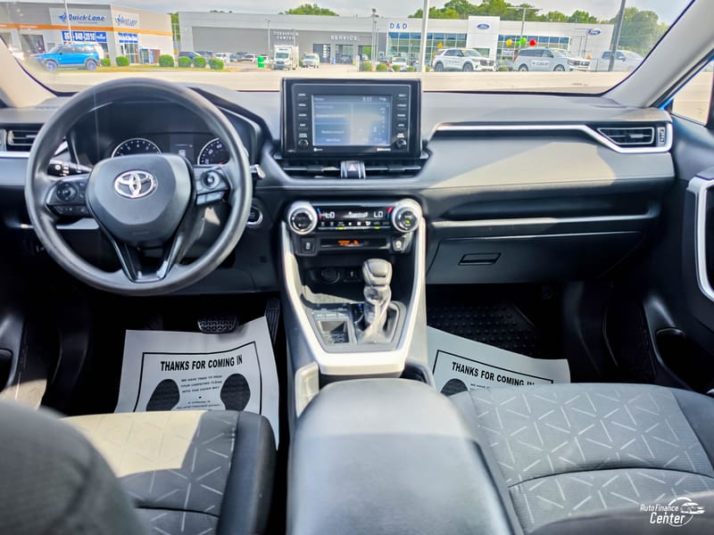 2021 TOYOTA RAV4 XLE - TOY138263