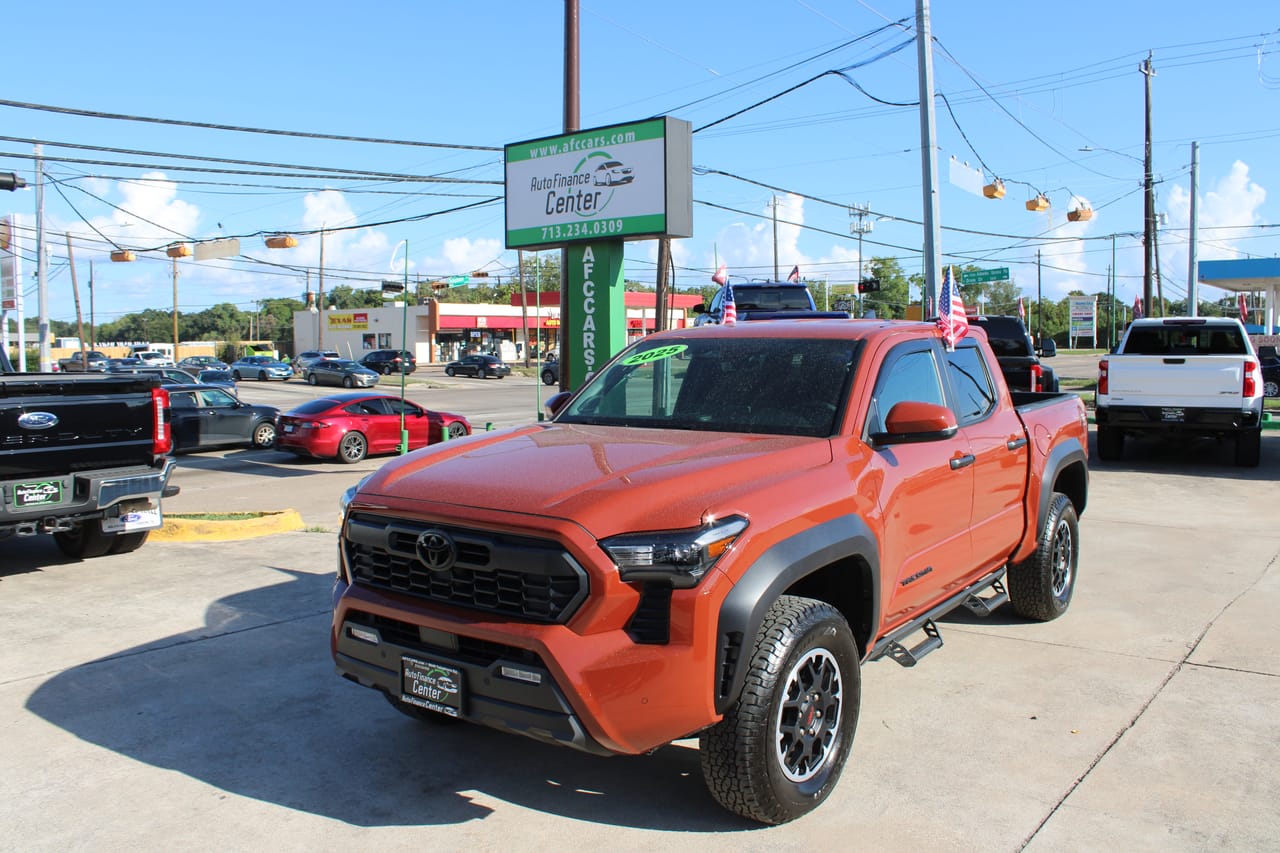 2025 TOYOTA TACOMA - TOY139670 — photo 1 of 26