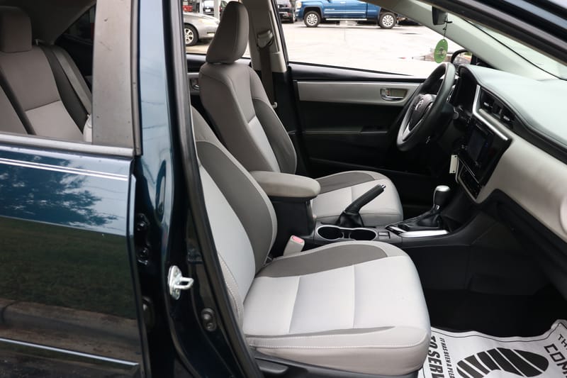 2019 TOYOTA COROLLA LE - TOY142911B