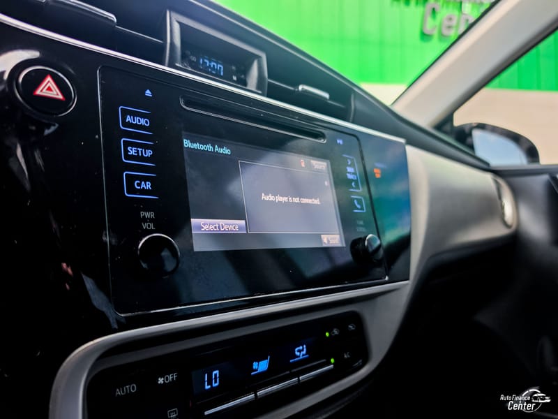 2019 TOYOTA COROLLA LE - TOY142911B