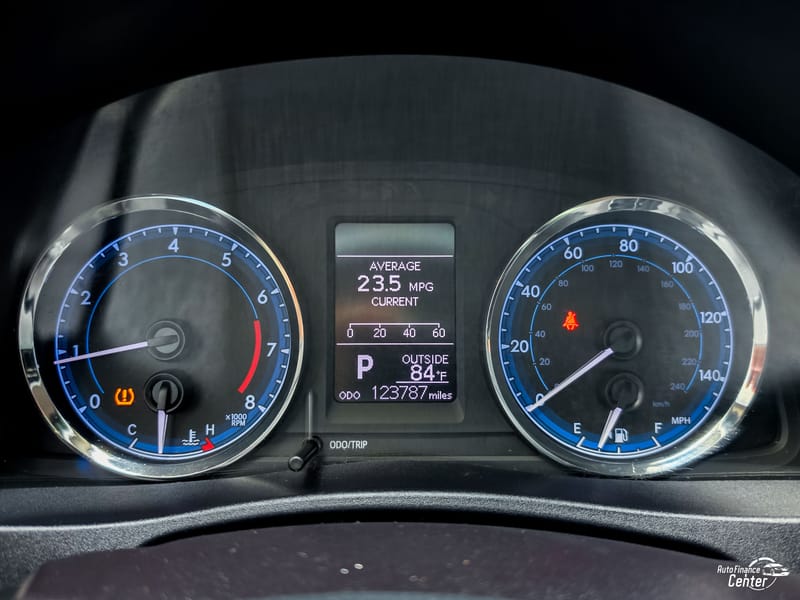 2019 TOYOTA COROLLA LE - TOY142911B