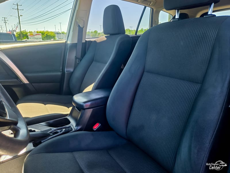 2015 TOYOTA RAV4 LE - TOY145650