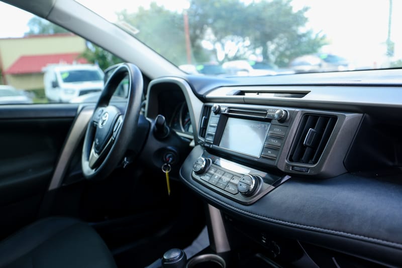 2015 TOYOTA RAV4 XLE - TOY147612
