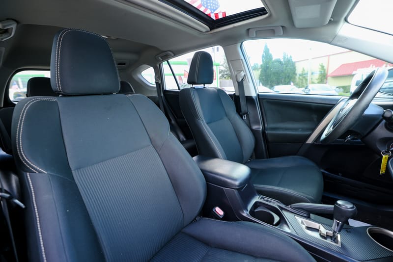 2015 TOYOTA RAV4 XLE - TOY147612