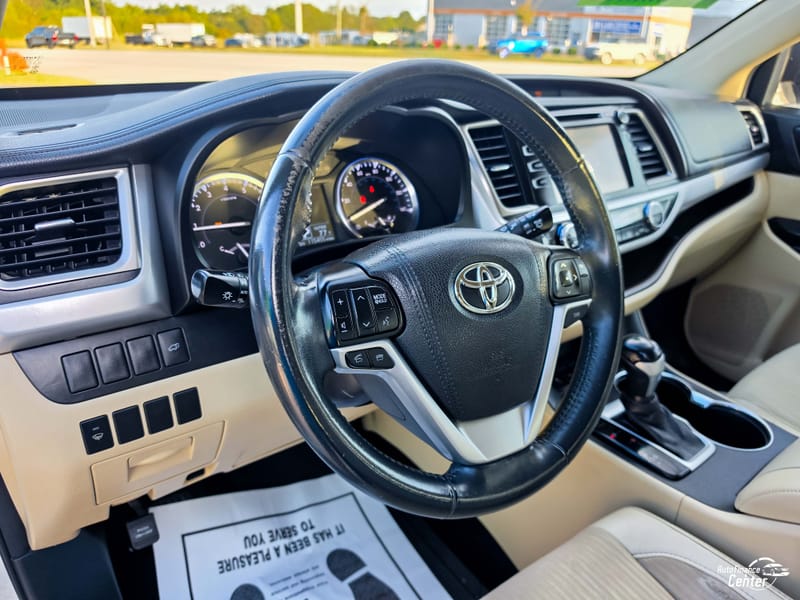 2016 TOYOTA HIGHLANDER LE PLUS - TOY148982