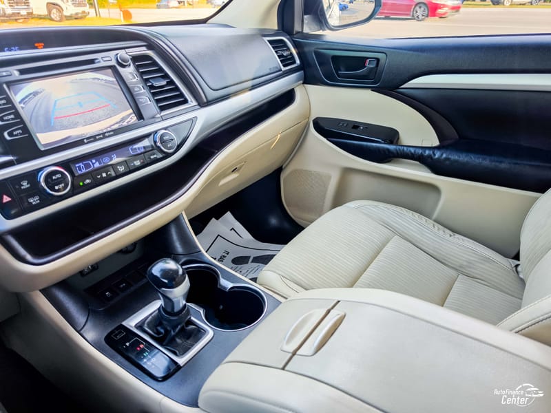 2016 TOYOTA HIGHLANDER LE PLUS - TOY148982