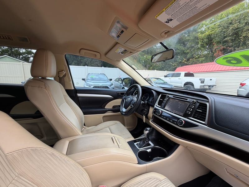 2016 TOYOTA HIGHLANDER LE PLUS - TOY148982