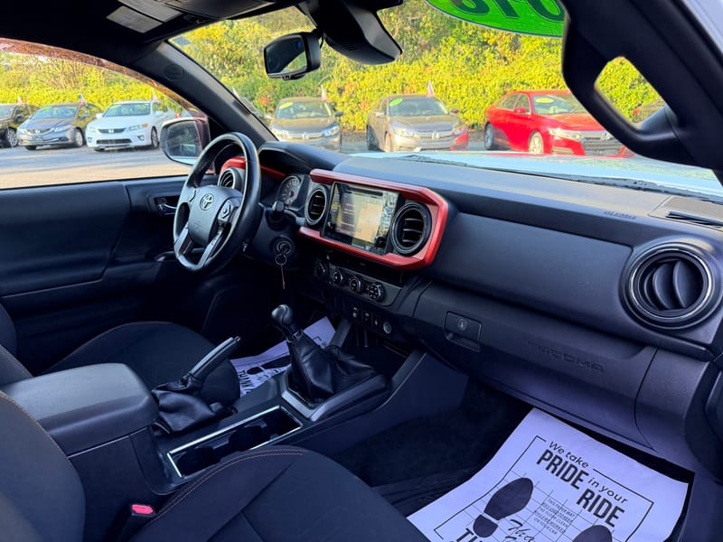 2018 TOYOTA TACOMA TRD OFF ROAD - TOY151522B