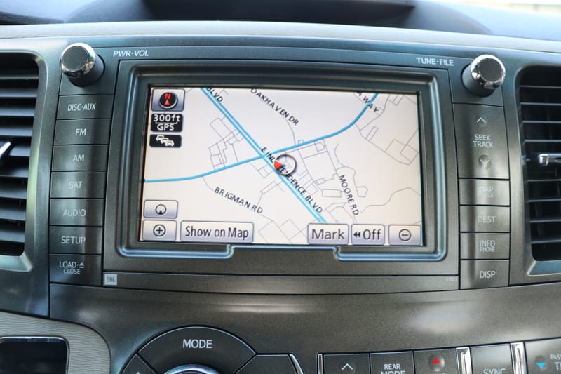 2011 TOYOTA SIENNA XLE - TOY157602