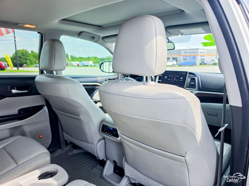 2016 TOYOTA HIGHLANDER LIMITED - TOY157772