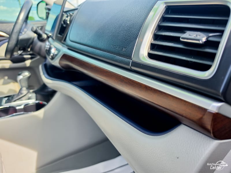 2016 TOYOTA HIGHLANDER LIMITED - TOY157772