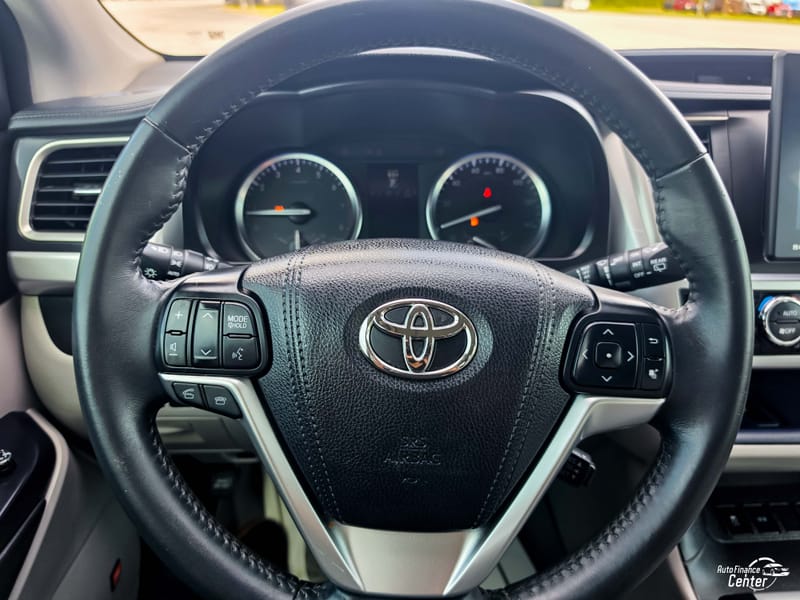 2016 TOYOTA HIGHLANDER LIMITED - TOY157772