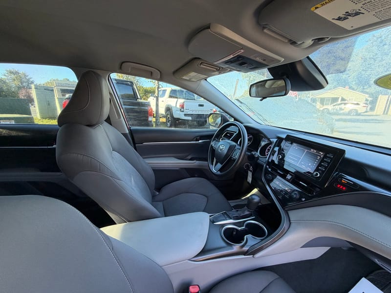 2023 TOYOTA CAMRY LE - TOY163040