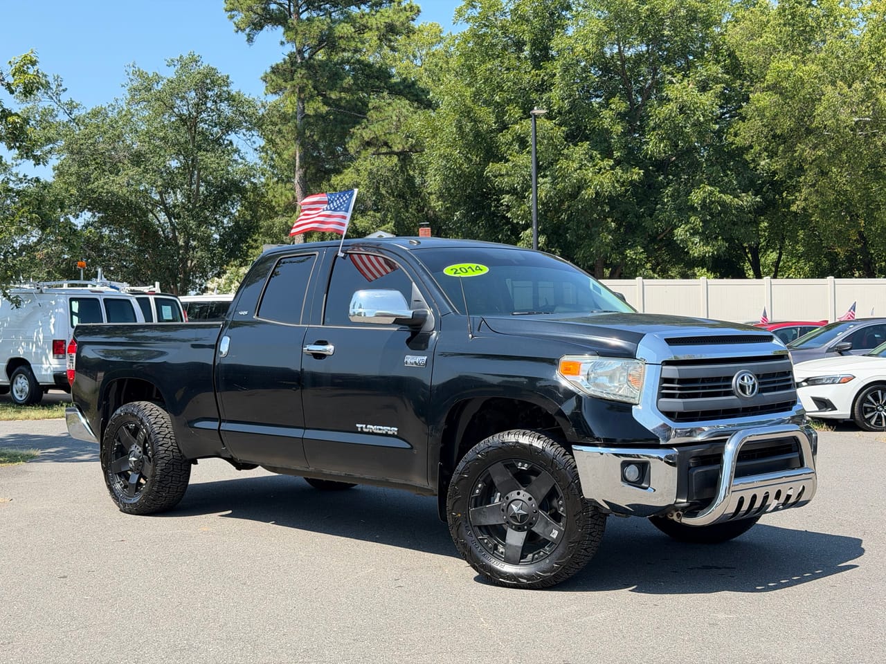 2014 TOYOTA TUNDRA SR5 - TOY165931 — photo 1 of 14