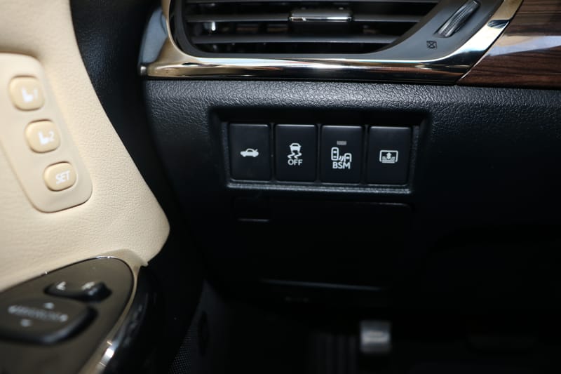 2015 TOYOTA AVALON LIMITED - TOY166424