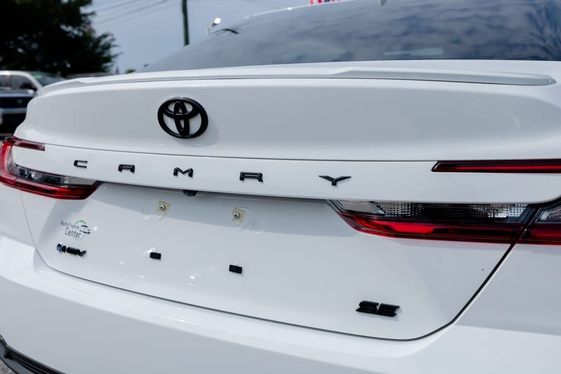 2025 TOYOTA CAMRY HYBRID SE - TOY174162