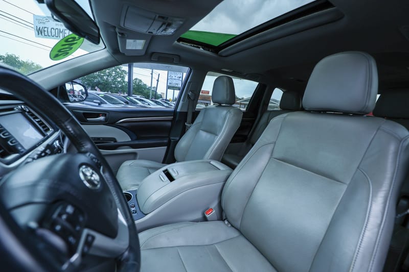 2016 TOYOTA HIGHLANDER LIMITED - TOY174556
