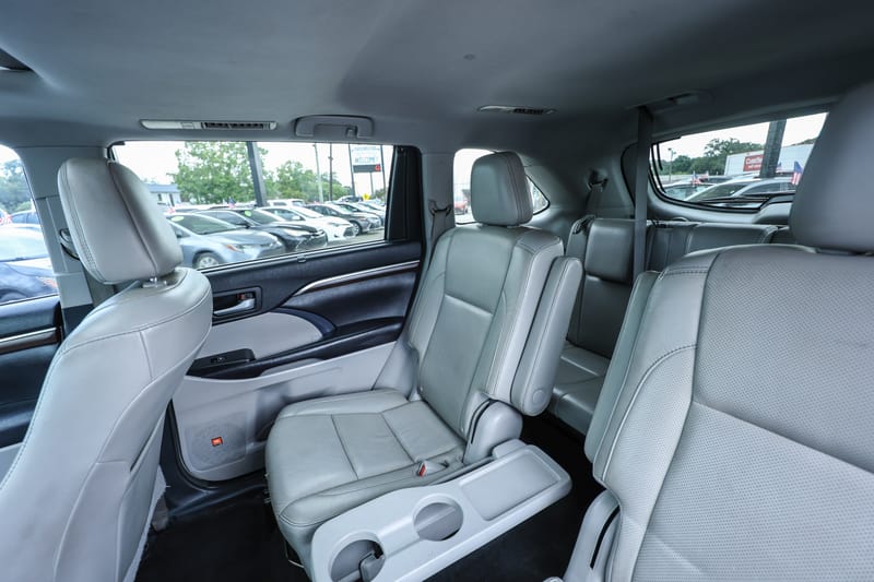 2016 TOYOTA HIGHLANDER LIMITED - TOY174556