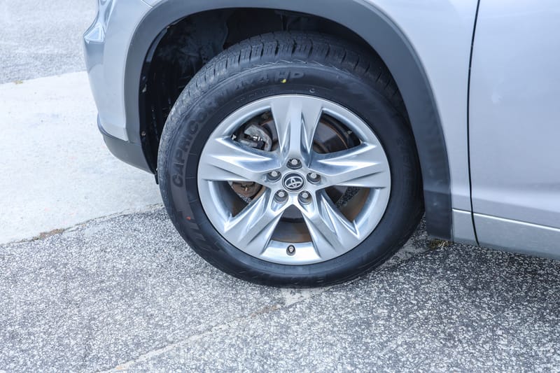 2016 TOYOTA HIGHLANDER LIMITED - TOY174556