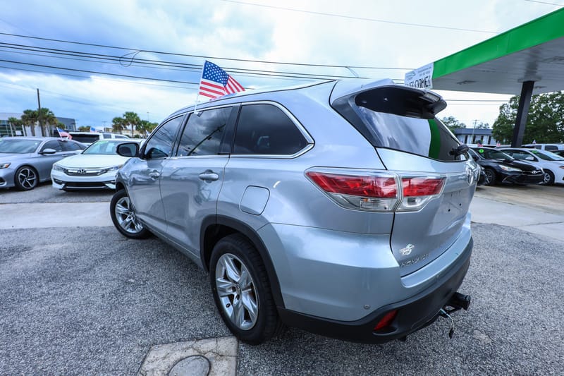 2016 TOYOTA HIGHLANDER LIMITED - TOY174556