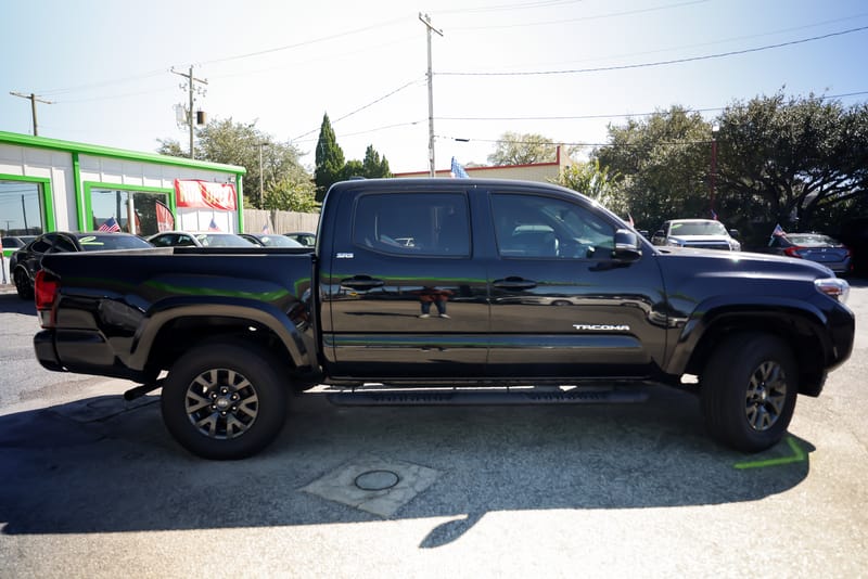 2022 TOYOTA TACOMA SR5 - TOY176413