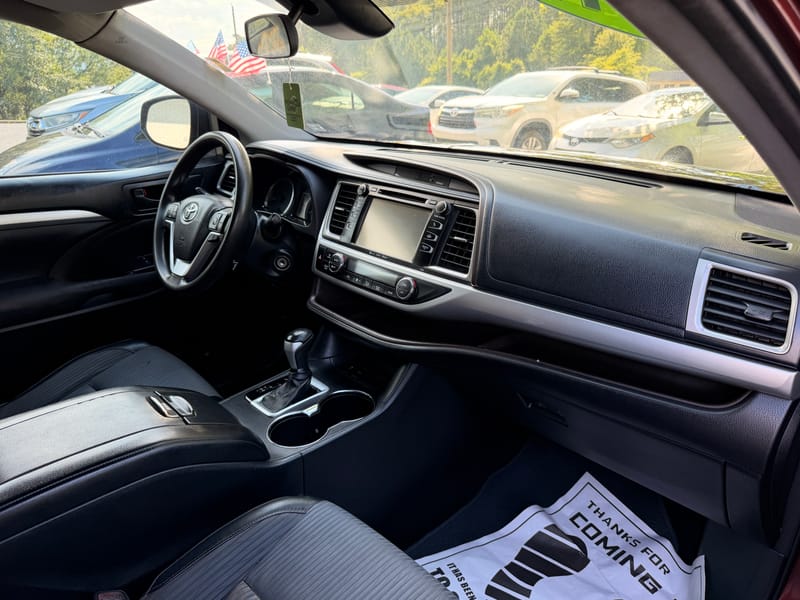 2017 TOYOTA HIGHLANDER LE - TOY188876