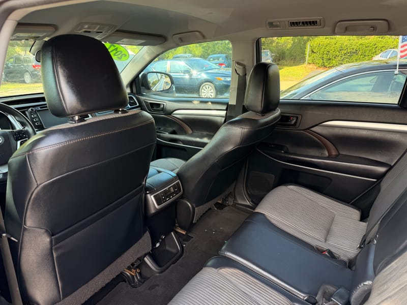 2017 TOYOTA HIGHLANDER LE - TOY188876