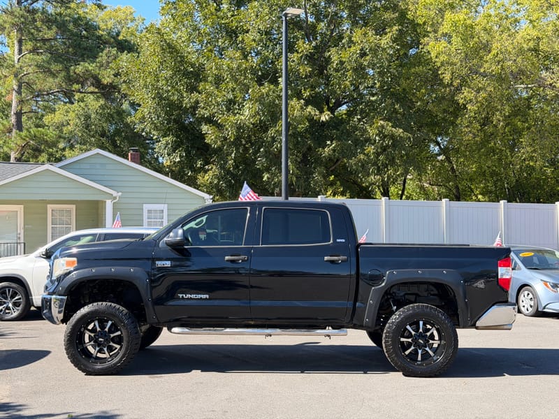 2016 TOYOTA TUNDRA - TOY198582B