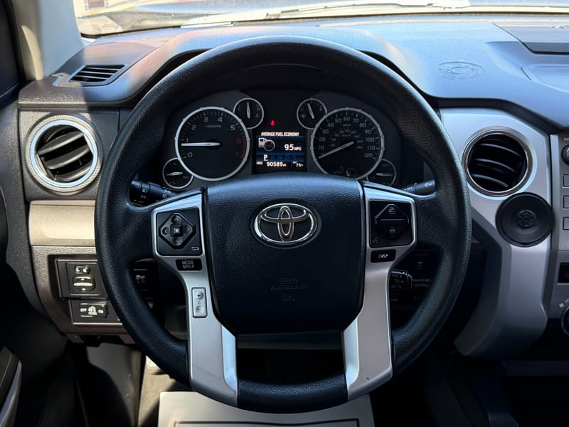 2016 TOYOTA TUNDRA - TOY198582B