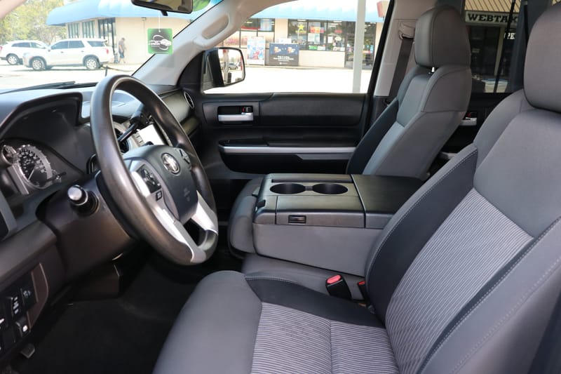 2016 TOYOTA TUNDRA SR5 - TOY203727C