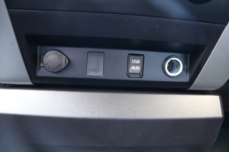 2016 TOYOTA TUNDRA SR5 - TOY203727C